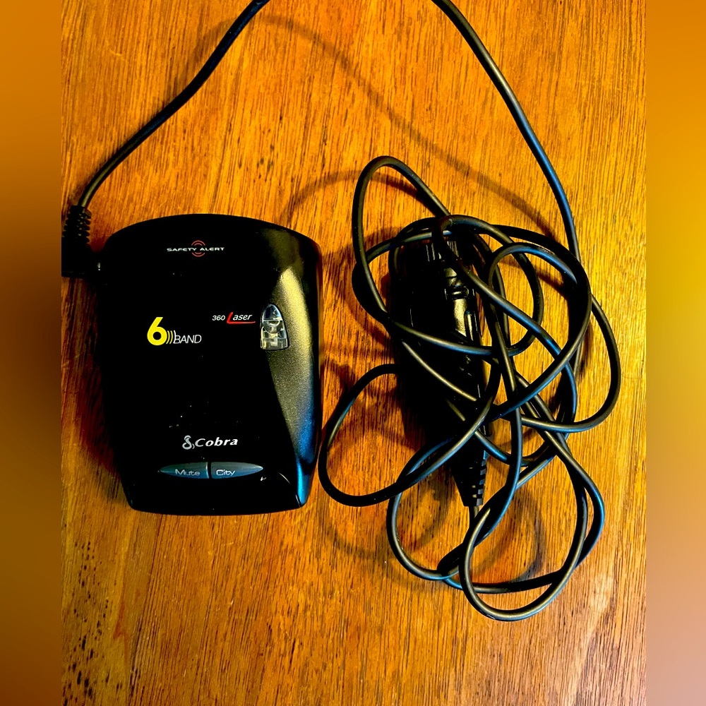 Cobra 360 Laser 6 Band Radar Detector.
